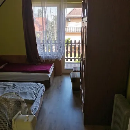 Roland Apartman Апартаменты