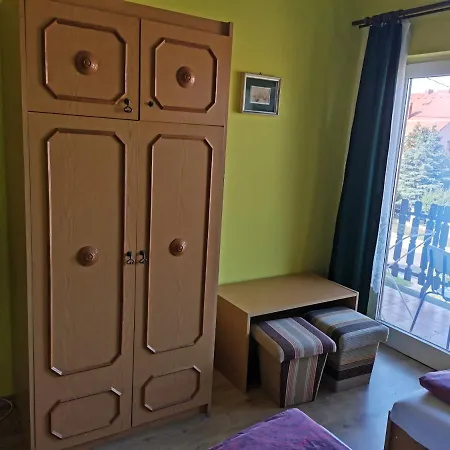 Апартаменты Roland Apartman *