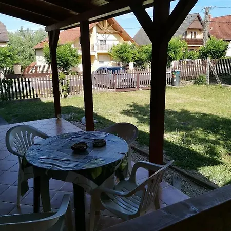 Roland Apartman Апартаменты *