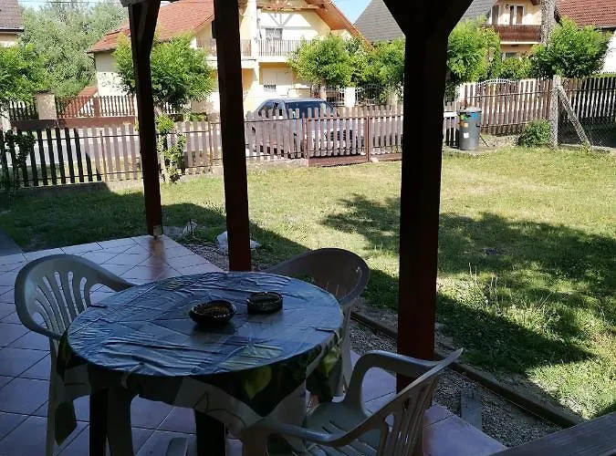 Roland Apartman Appartement *