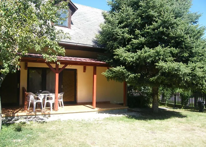 Roland Apartman בלטונללה